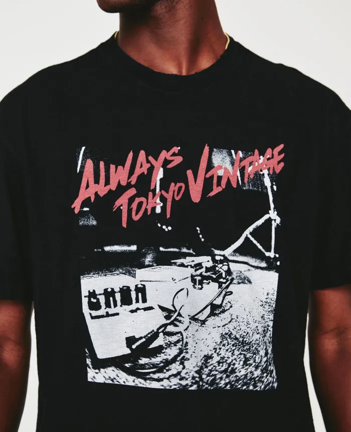 AG Jeans Wesley Crew Live Band 5 Years True Black Men Tees AG Jeans Wesley Crew Live Band 5 Years True Black Men Tees