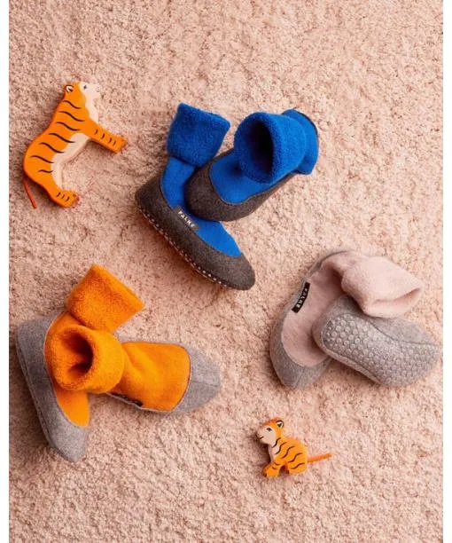 Babies and Kids Cosyshoe Teens Kids Slippers Burnt Siena FALKE House Socks