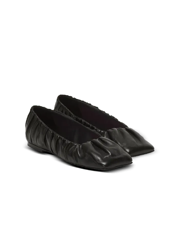 Balmain Flat Shoes Women Eden Ballet Flats In Gathered Lambskin Black