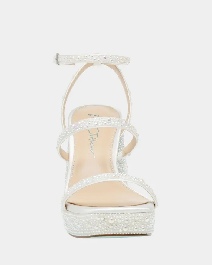 Betsey Johnson Women DENNI IVORY Pearl Betsey Johnson Women DENNI IVORY Pearl