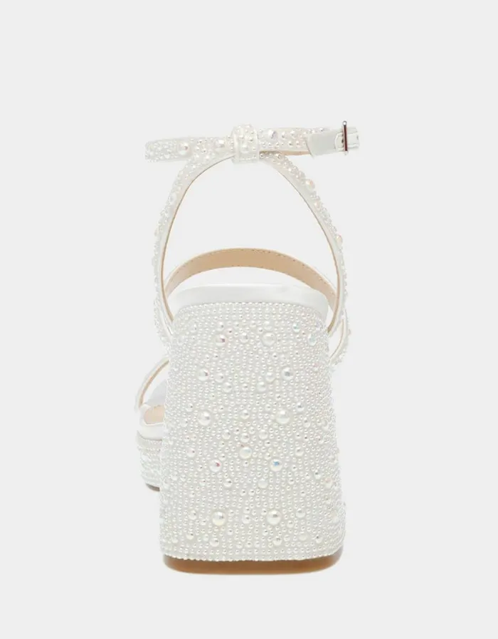 Betsey Johnson Women DENNI IVORY Pearl Betsey Johnson Women DENNI IVORY Pearl