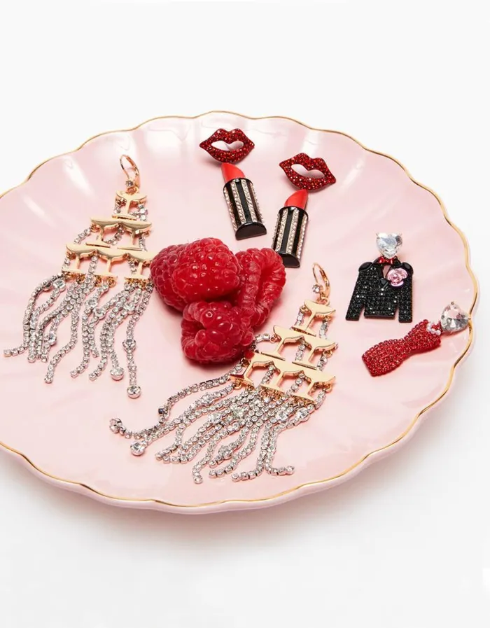 Betsey Johnson Women GOING ALL OUT CHAMPAGNE CHANDELIER EARRINGS RHINESTONE Betsey Johnson Women GOING ALL OUT CHAMPAGNE CHANDELIER EARRINGS RHINESTONE