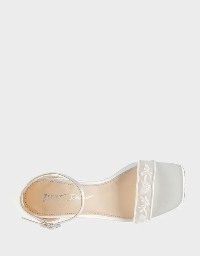 Betsey Johnson Women IVAN IVORY Ivory Betsey Johnson Women IVAN IVORY Ivory