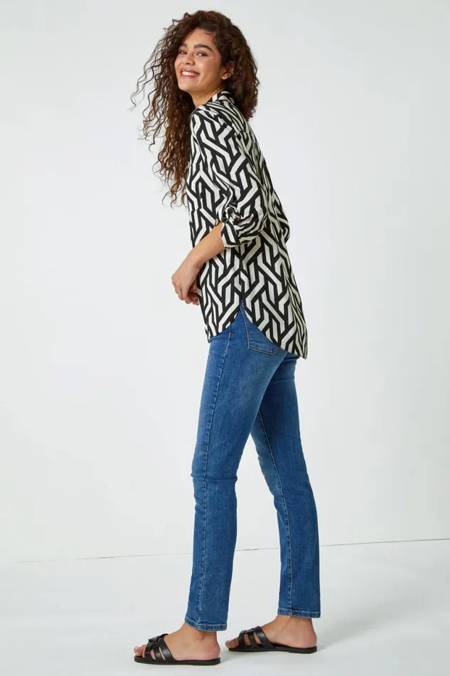 Black Geometric Print Longline Shirt Women Roman Tops