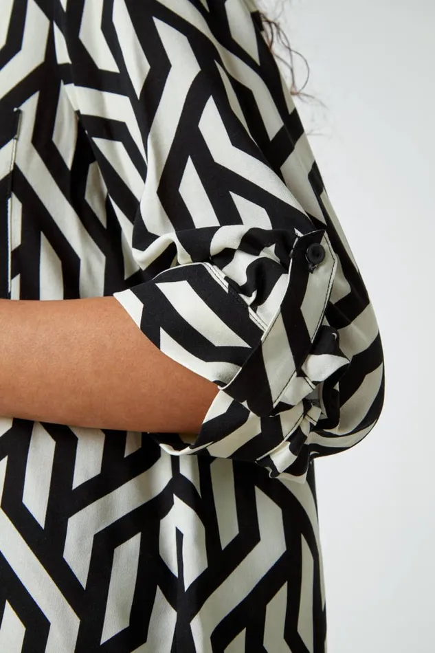 Black Geometric Print Longline Shirt Women Roman Tops