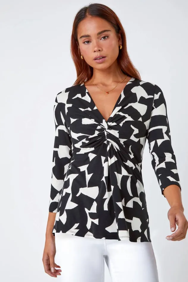 Black Petite Geometric Print VNeck Stretch Top Women Roman Tops