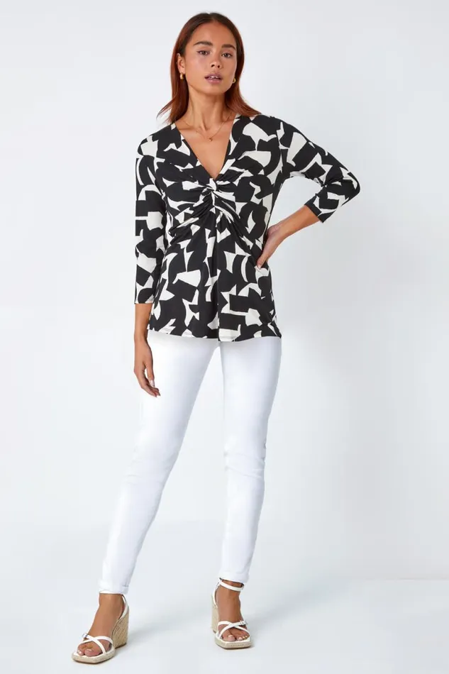 Black Petite Geometric Print VNeck Stretch Top Women Roman Tops