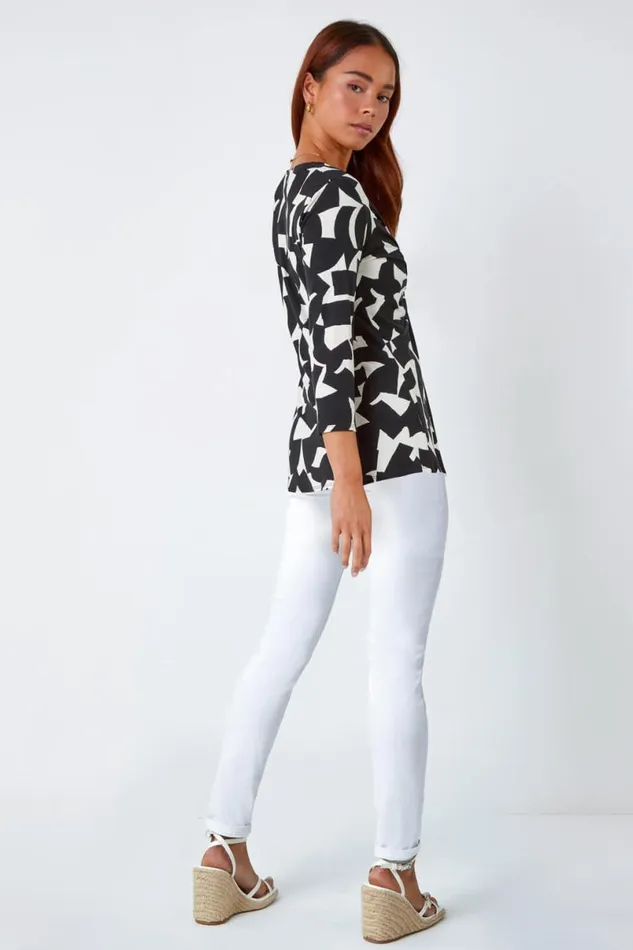 Black Petite Geometric Print VNeck Stretch Top Women Roman Tops