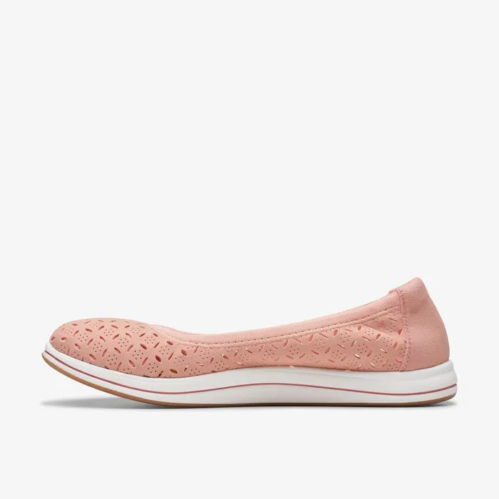 Breeze Roam Peach Women Clarks Flats