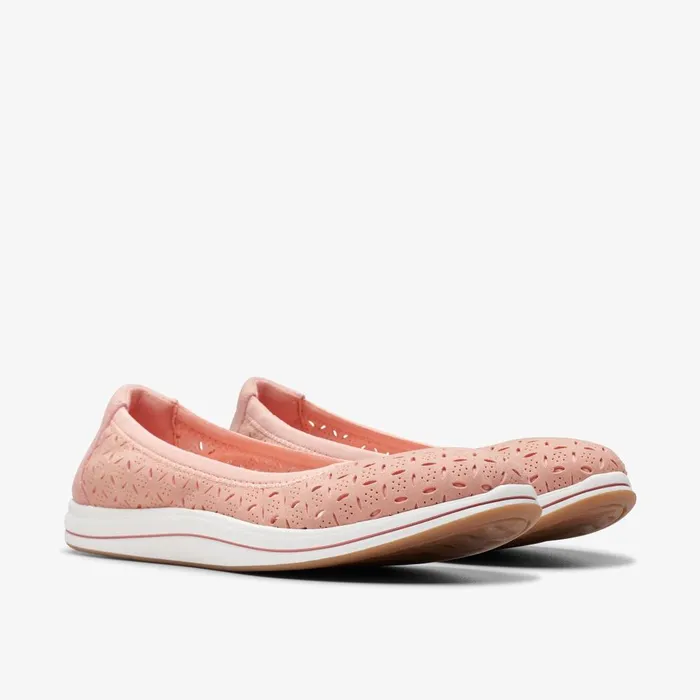 Breeze Roam Peach Women Clarks Flats