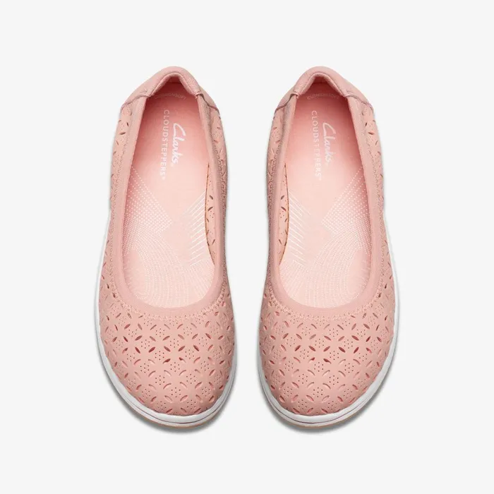 Breeze Roam Peach Women Clarks Flats