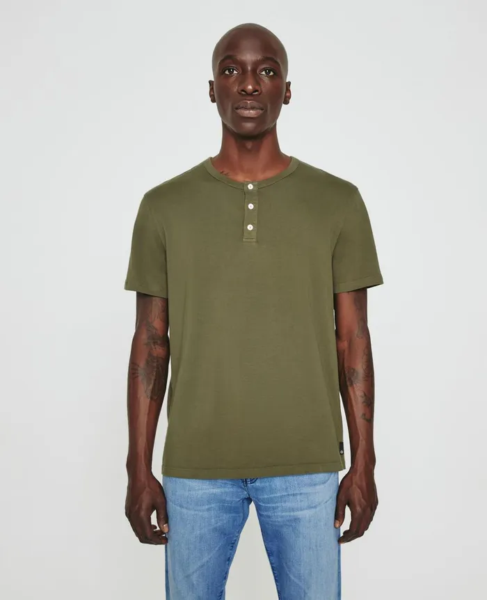 Bryce Short Sleeve Henley Shady Moss Men AG Jeans Tees
