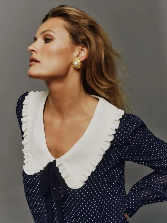 Clothing The Reformation Edalene Top Button