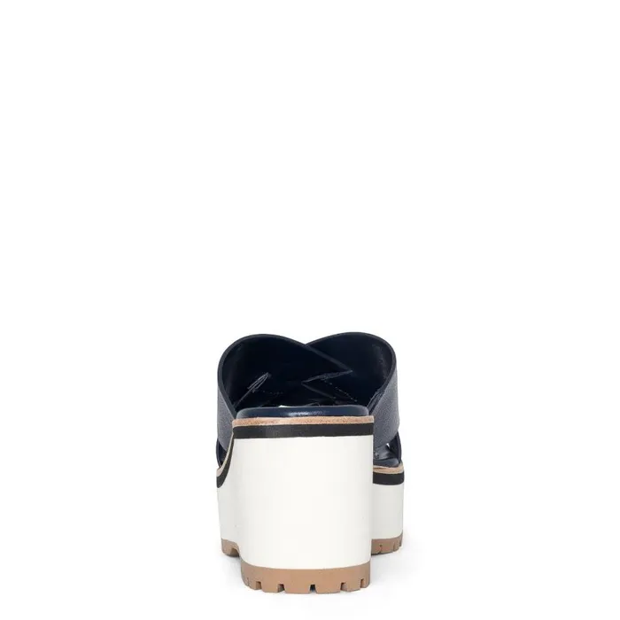 Donald Pliner Casual BEAUMONT Navy 8211 Women Donald Pliner Casual BEAUMONT Navy 8211 Women
