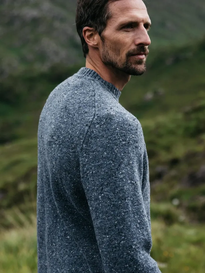 Finisterre Knitwear Men Furlong Crew Sweater Indigo Blue