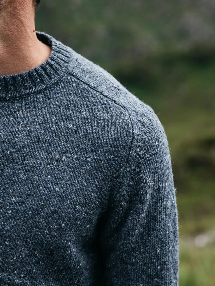 Finisterre Knitwear Men Furlong Crew Sweater Indigo Blue