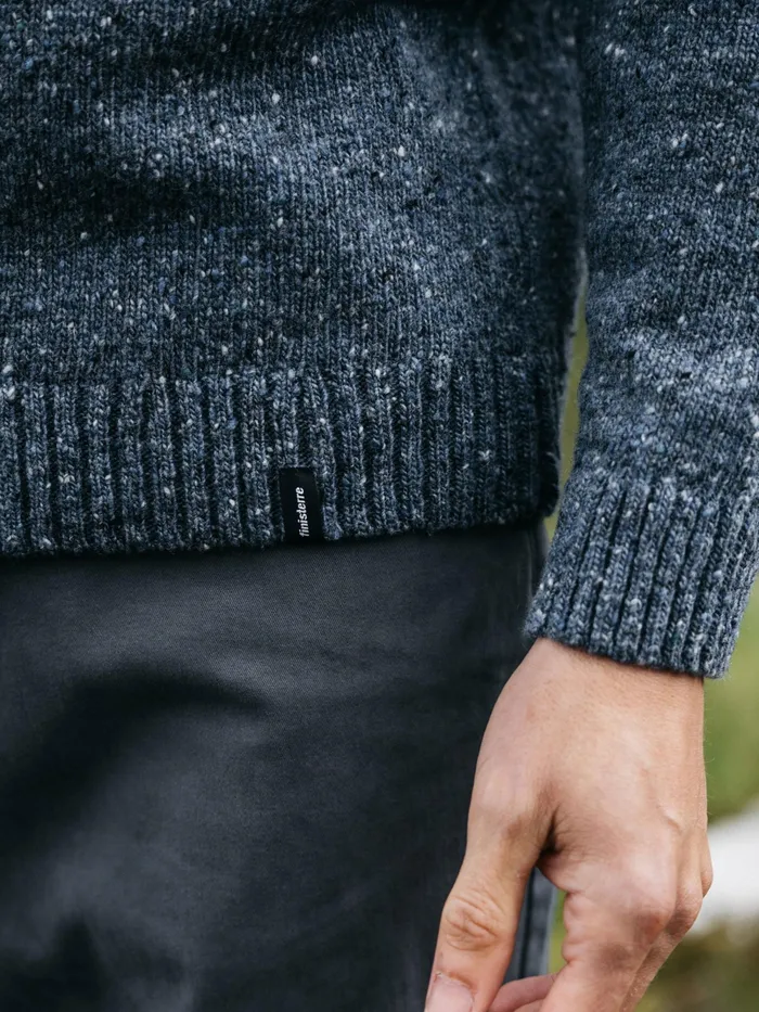 Finisterre Knitwear Men Furlong Crew Sweater Indigo Blue
