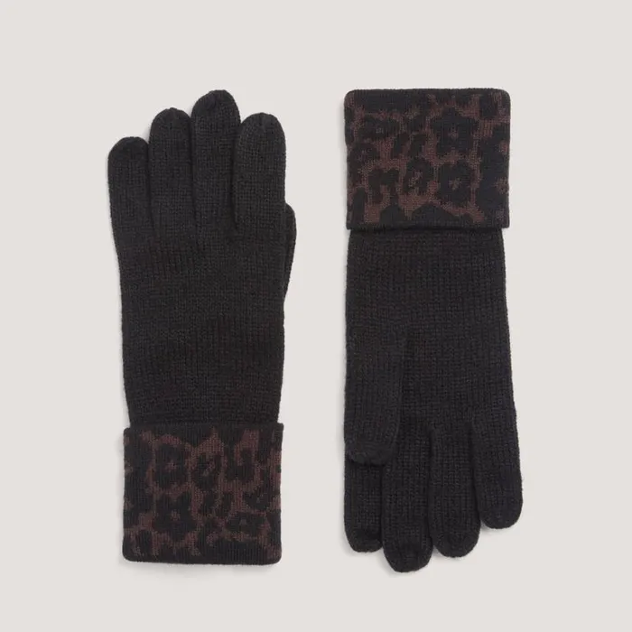Fiorelli Chelsea Gloves Leopard Hats Gloves and Scarveshats Gloves and Scarves HATS GLOVES and SCARVESHATS GLOVES and SCARVES Fiorelli Chelsea Gloves Leopard Hats Gloves and Scarveshats Gloves and Scarves HATS GLOVES and SCARVESHATS GLOVES and SCARVES