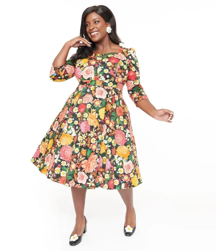 Hearts and Roses Plus Size Black Floral Cassidy Swing Dress DressesPlus Unique Vintage Pocket Dresses Hearts and Roses Plus Size Black Floral Cassidy Swing Dress DressesPlus Unique Vintage Pocket Dresses