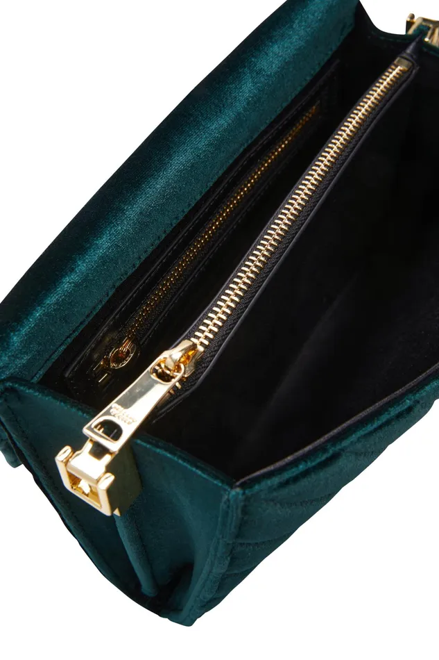 Holland Cooper Belgravia Clutch Bag Emerald Velvet Women Bags Holland Cooper Belgravia Clutch Bag Emerald Velvet Women Bags