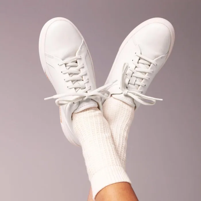 Hollyhock Walk Off White Leather Women Clarks Sneakers