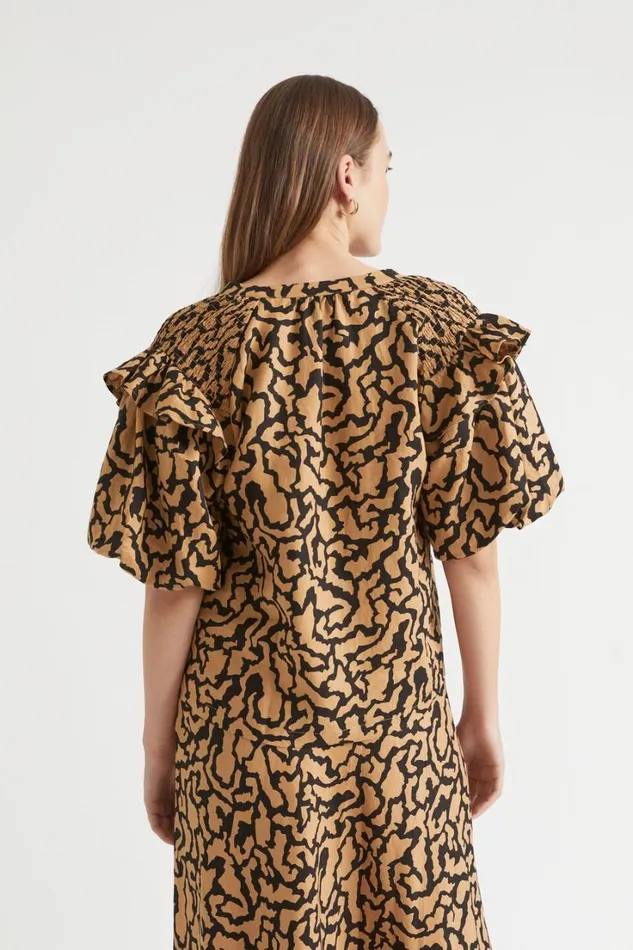 Linen Woman Seed Heritage Abstract Animal Ruffle Blouse Abstract Animal