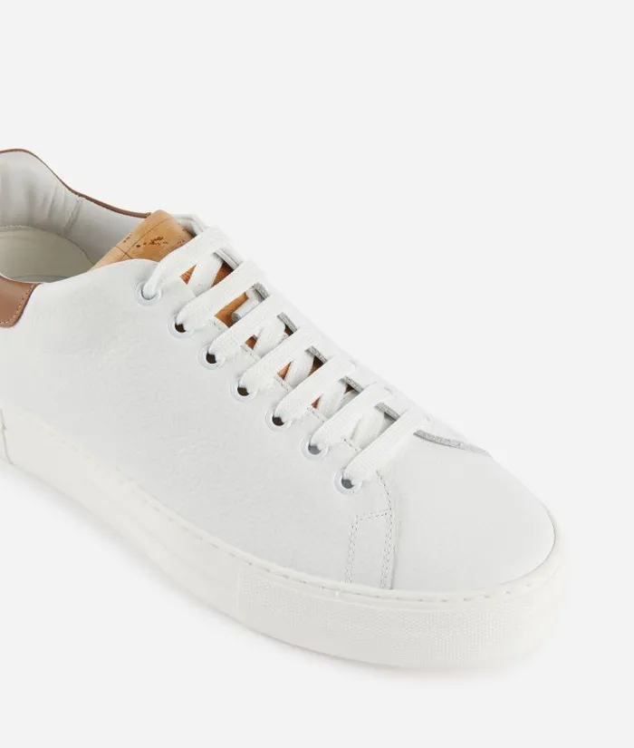 Man Sneakers and Ankle Boots Alviero Martini Grainy Leather Sneakers White