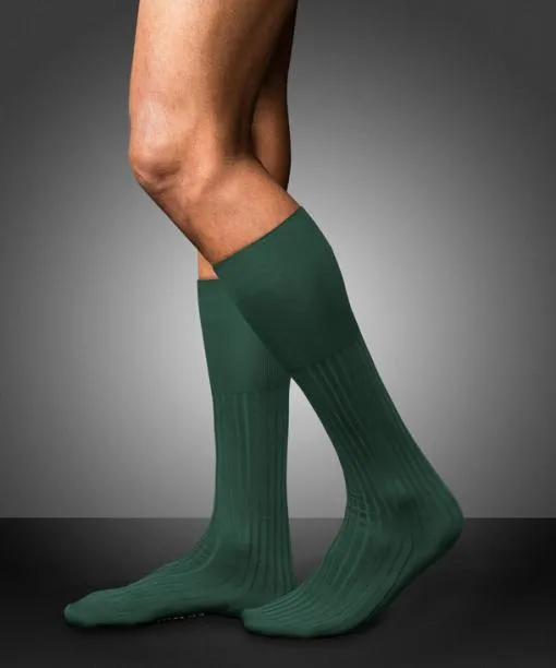 Men No 13 Finest Piuma Cotton Men Kneehigh Socks Hunter Green FALKE Knee High Socks