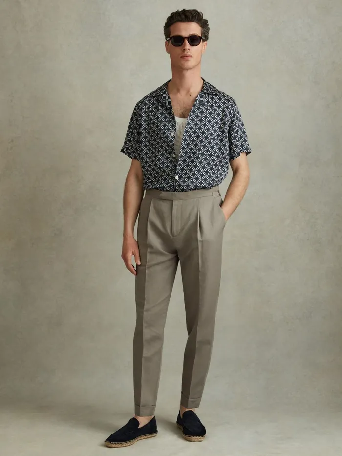 Men Reiss Pants Com Relaxed Cropped Trousers With TurnedUp Hems Light Khaki