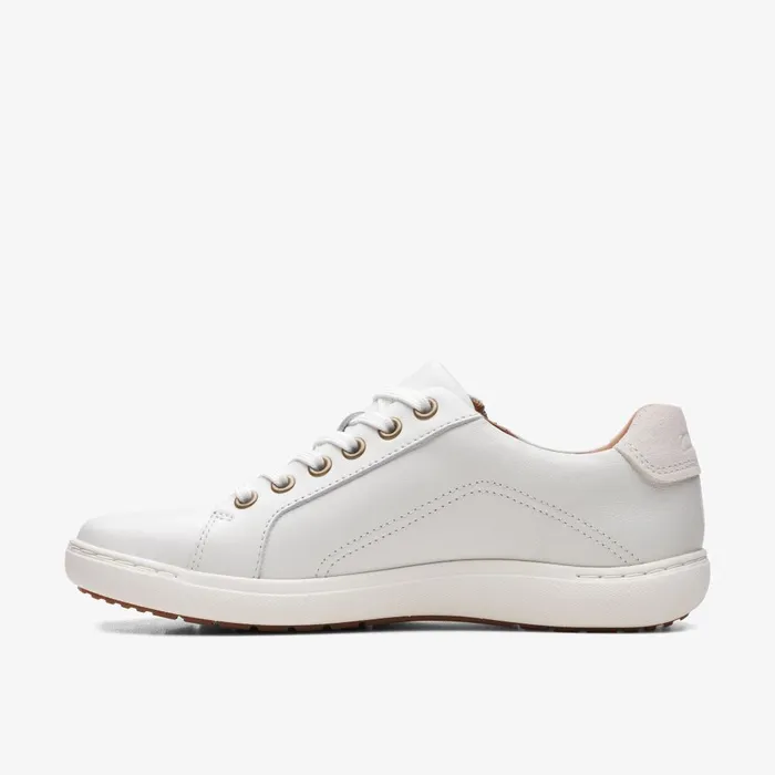 Nalle Lace White Leather Women Clarks Sneakers