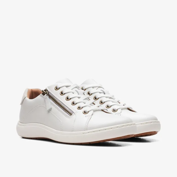 Nalle Lace White Leather Women Clarks Sneakers