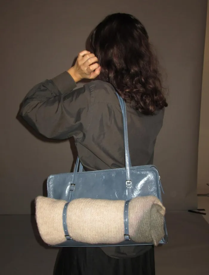 No 1002 Caye Greyish Blue Women Paloma Wool Cayetano