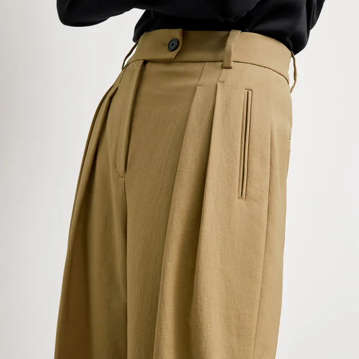 Pants M M LaFleur Women The Bia Pleated Trouser 8211 Air Twill Macaroon