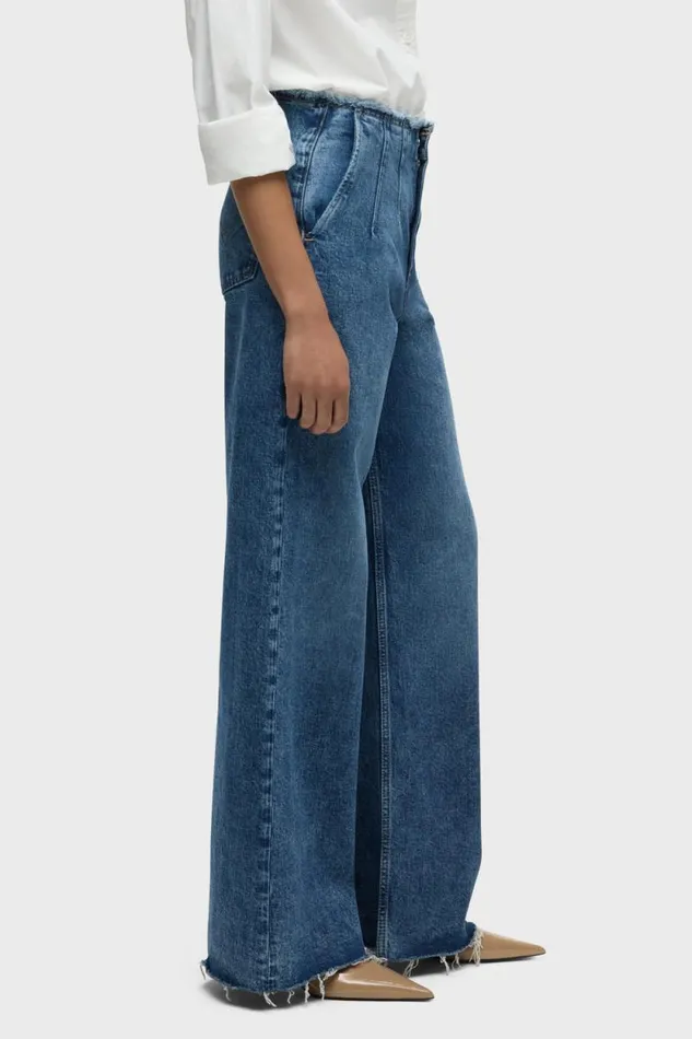 Petite Inseams Women Hudson Jeans James HighRise Darted Wide Leg Petite Jean Mallorca Petite Inseams Women Hudson Jeans James HighRise Darted Wide Leg Petite Jean Mallorca