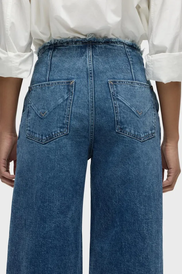 Petite Inseams Women Hudson Jeans James HighRise Darted Wide Leg Petite Jean Mallorca Petite Inseams Women Hudson Jeans James HighRise Darted Wide Leg Petite Jean Mallorca