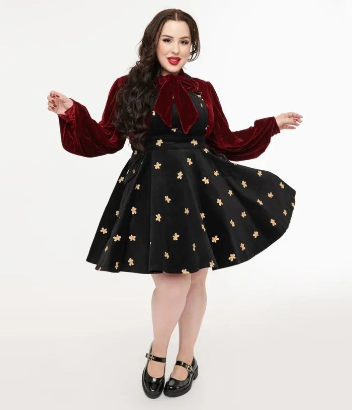 Plus Size 1950s Black and Gingerbread Brionne Pinafore Skirt ClothingPlus Unique Vintage Skirts Plus Size 1950s Black and Gingerbread Brionne Pinafore Skirt ClothingPlus Unique Vintage Skirts