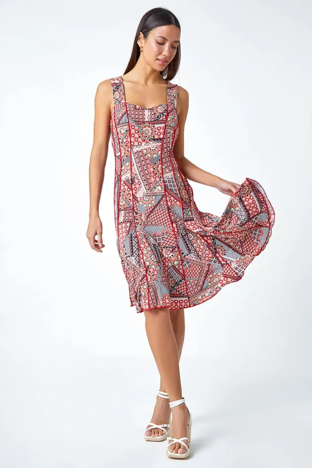 Red Textured Patchwork Panelled Stretch Dress Women Roman Dresses