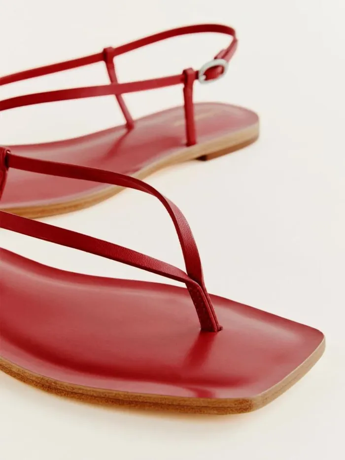 Shoes The Reformation Vincenza Thong Sandal Lipstick Leather
