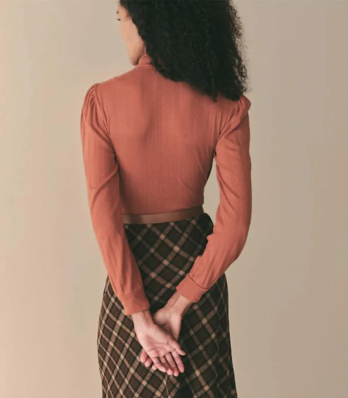 Shop ARELI TURTLENECK Buckeye DEN Tees