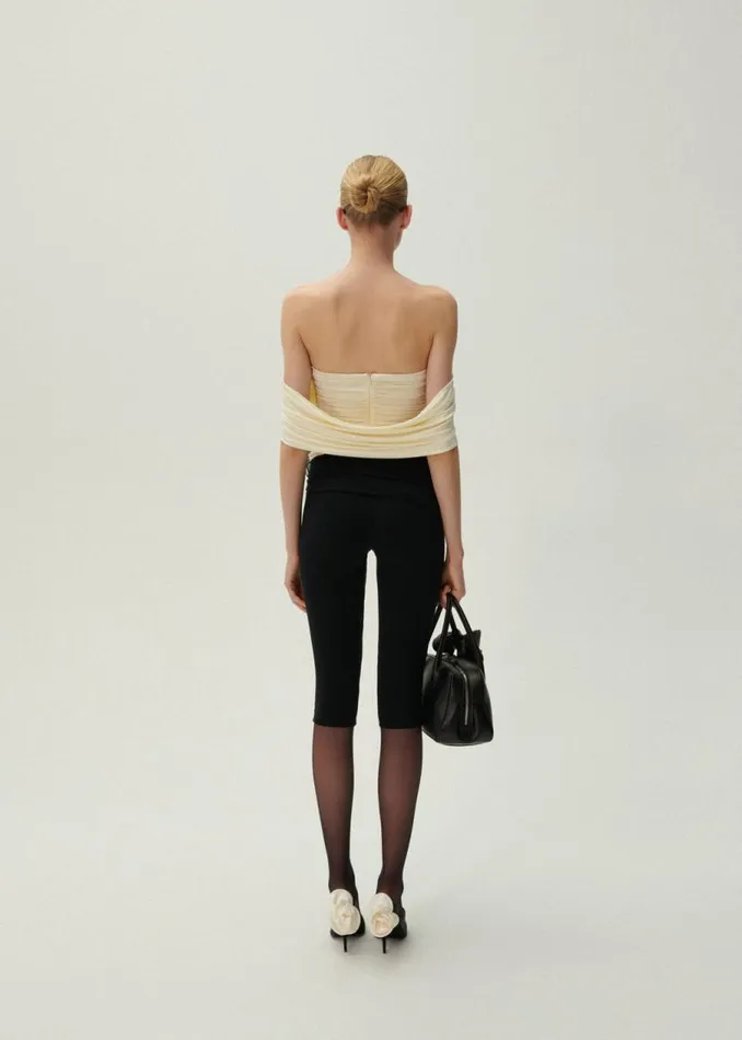 Shop Magda Butrym Pants Waist Wrap Cropped Jersey Leggings In Black Shop Magda Butrym Pants Waist Wrap Cropped Jersey Leggings In Black