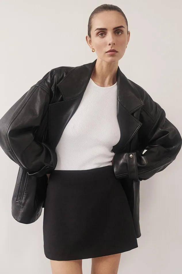 SOHO BLACK SKORT Women DISSH Mini