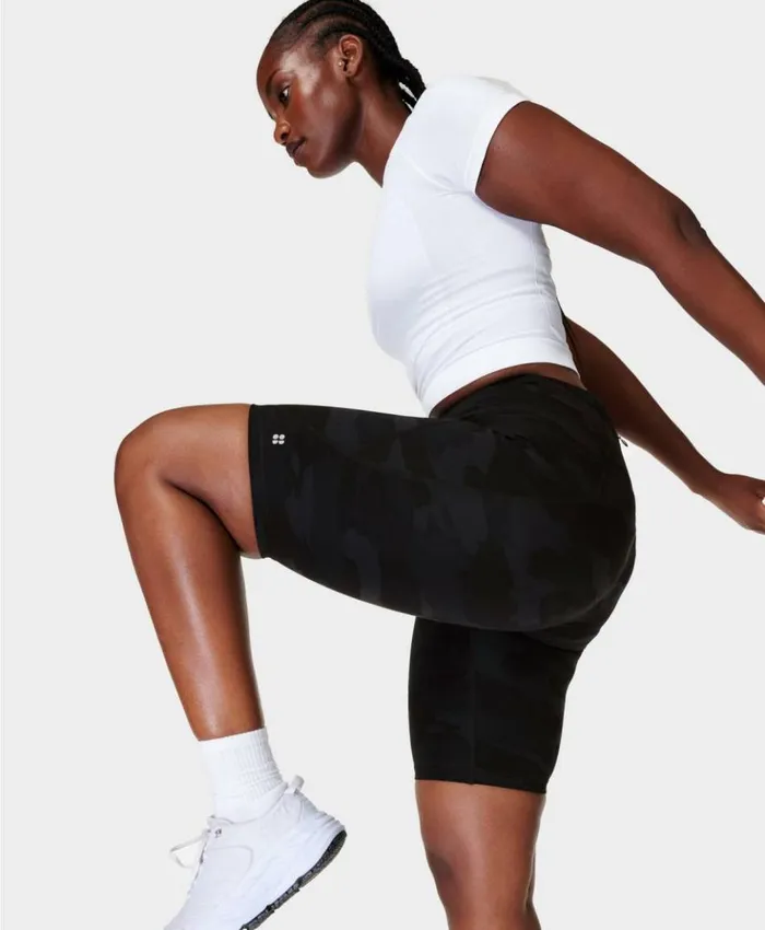 Sweaty Betty Power 9034 Biker Shorts Ultra Black Camo Print Clothing Shorts Skirts Sweaty Betty Power 9034 Biker Shorts Ultra Black Camo Print Clothing Shorts Skirts