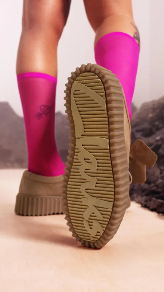 Torhill Bee Light Tan Nubuck Women Clarks Platforms