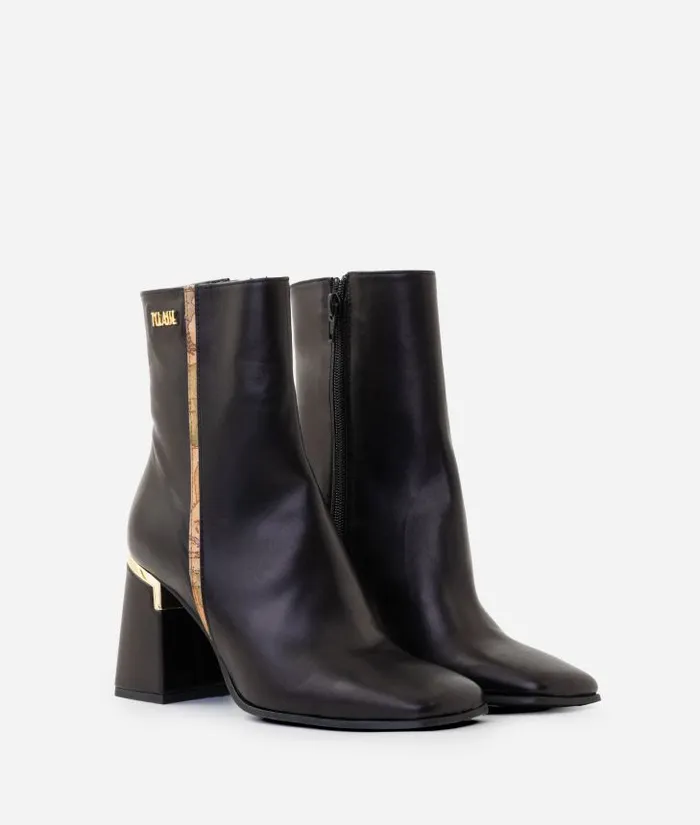 Woman Boots and Booties Alviero Martini Smooth Leather Square Toe Ankle Boots Black