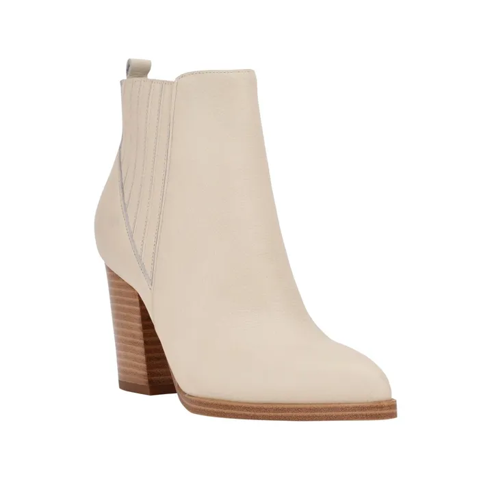 Women Alva Pointy Toe Bootie Chic Cream Leather Marc Fisher Casual Boots