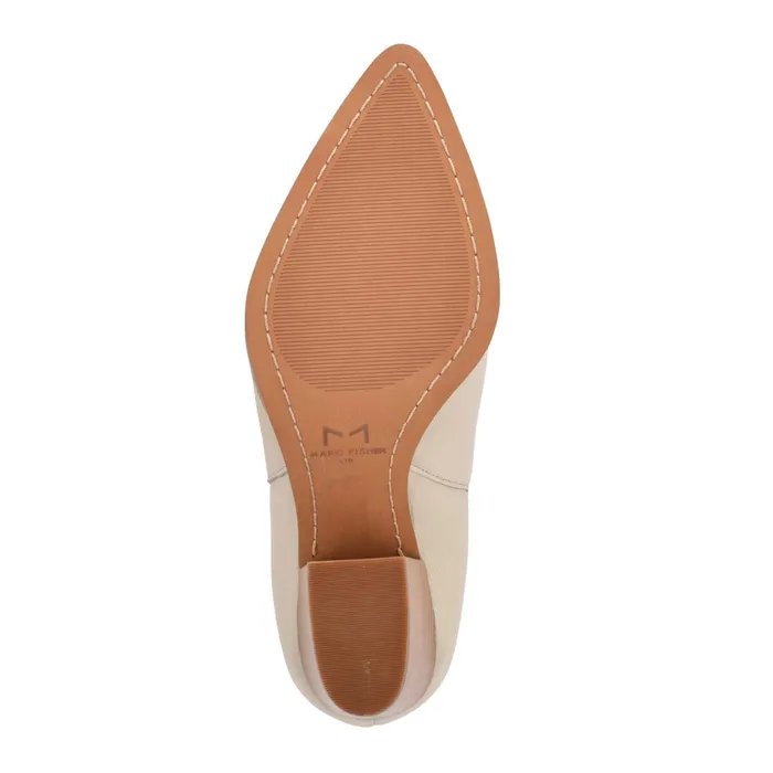 Women Alva Pointy Toe Bootie Chic Cream Leather Marc Fisher Casual Boots