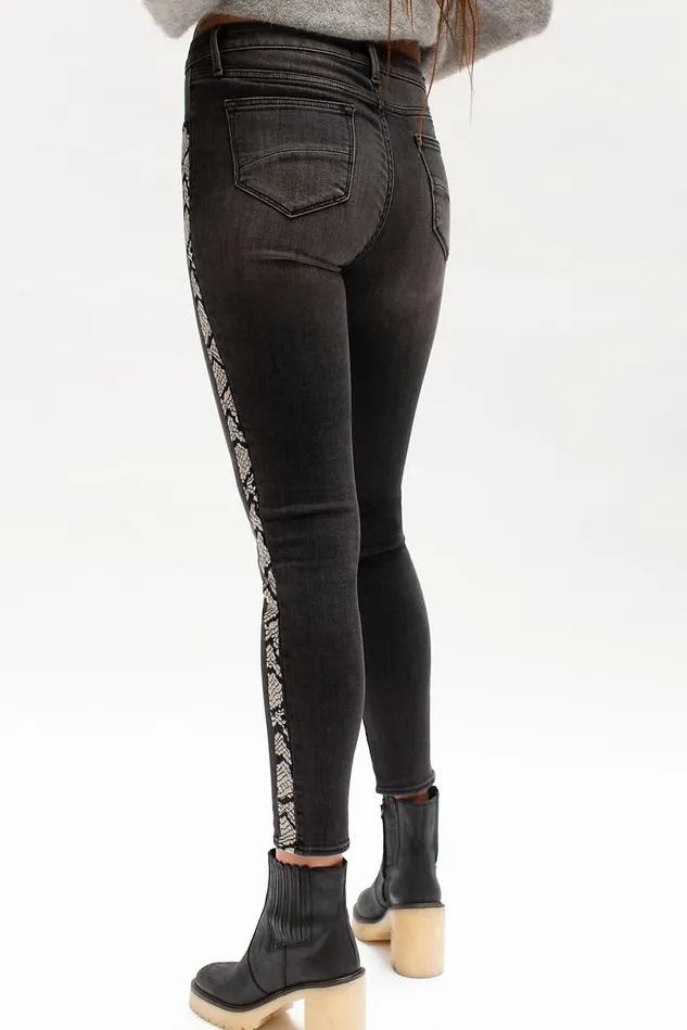 Women Jeans Free People Driftwood Jackie Jeans Snake Stripe
