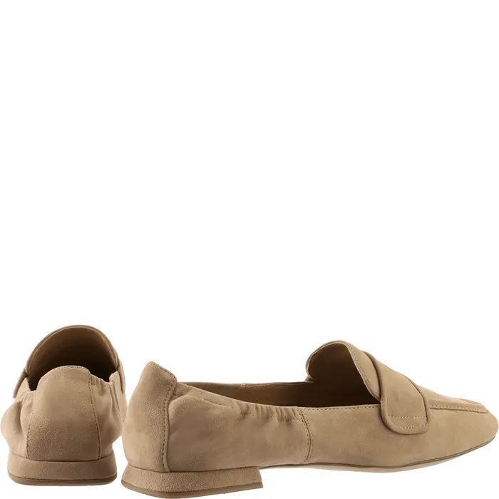 Women Liu Loafers Taupe HGL Loafers