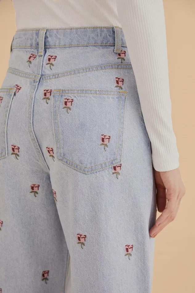 Women Rose Embroidered Denim Pants Denim FARM Rio Pants Women Rose Embroidered Denim Pants Denim FARM Rio Pants