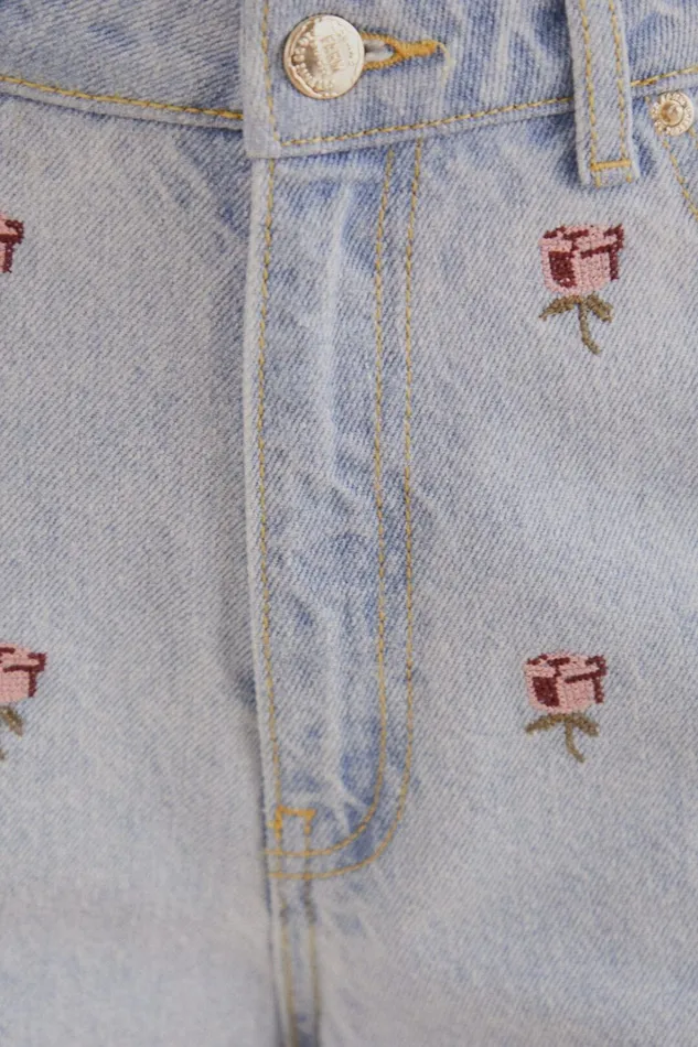 Women Rose Embroidered Denim Pants Denim FARM Rio Pants Women Rose Embroidered Denim Pants Denim FARM Rio Pants
